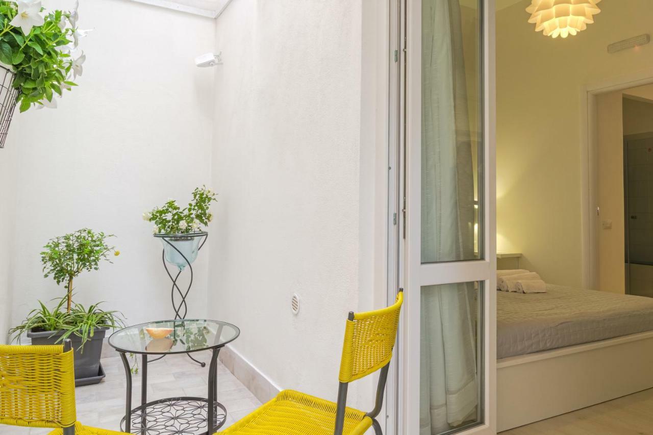 Guest Home Rose Giardini Naxos Exterior photo